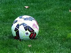 新疆男篮胜,利返乡,欢呼声中球,广州赛马会,广州赛马,赛马赛事,马术资讯