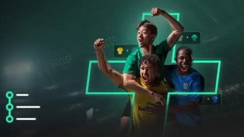 库里爆砍52分三双助勇士跃居西部第五，巴特勒12罚全中再续辉煌